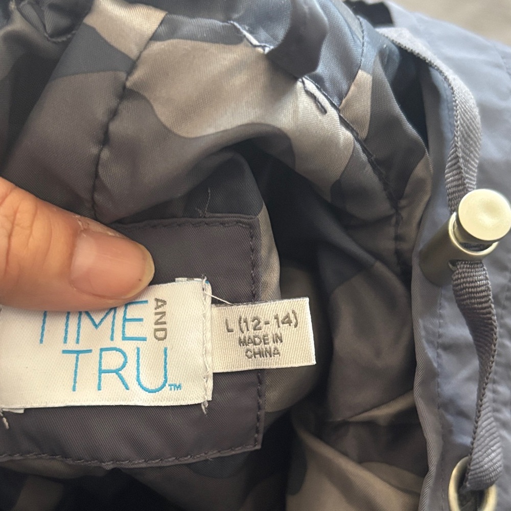 Time and Tru Gray Jacket - Picture 6 of 8
